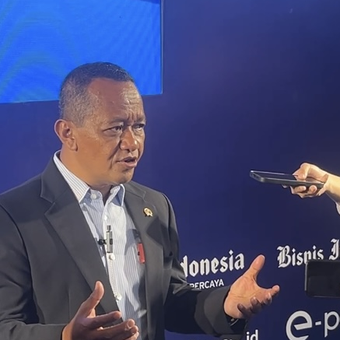 Menteri Energi dan Sumber Daya Mineral (ESDM) Bahlil Lahadalia saat ditemui si acara di Bisnis Indonesia Group (BIG) Conference 2025 di Kuningan, Jakarta, Senin (8/12/2025).