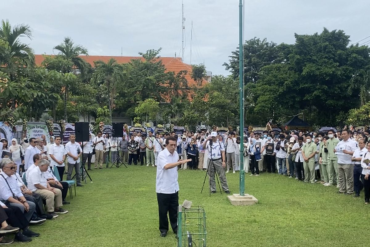Ahli bedah saraf Unair, Prof. Abdul Hafid Bajamal, Kamis (4/7/2024).