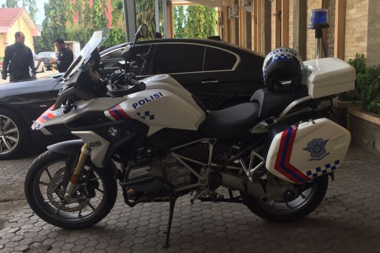 Moge BMW R 1200 GS milik Korlantas Polri. 