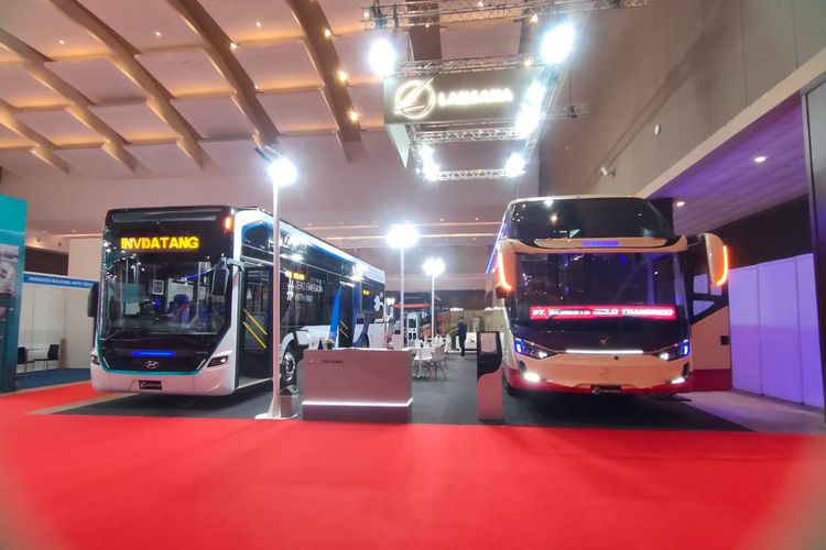 Booth Laksana di Busworld 2024