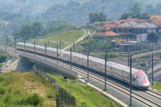 Warga Dilarang Bermain Layangan di Sekitar Jalur Kereta Cepat