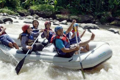 Cari Paket Arung Jeram? Dapatkan Diskonnya di KTF