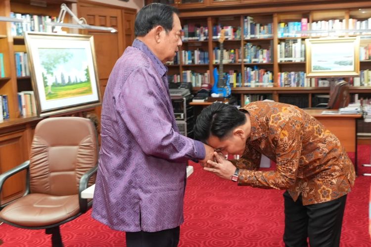 Jokowi Soal Gibran Temui SBY: Bagus, Sowan ke Senior untuk Dapat Wejangan