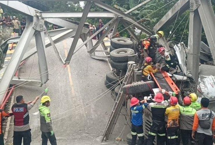 Jembatan Busui yang Ambruk Segera Diganti, Pengerjaannya Lima Bulan