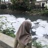 Bahan Organik dan Kimia Cemari Situ Ria Rio hingga Picu Buih di Kali Sunter