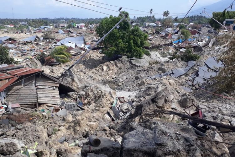 Kondisi Kelurahan Balaroa di Sulawesi Tengah yang hancur ditelan bumi setelah gempa bumi dahsyat mengguncang Sulawesi Tengah.