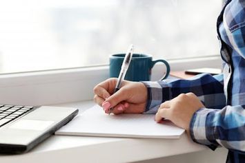 Yuk, Simak Kiat Dalam Menulis Kata Pengantar yang Baik dan Benar!