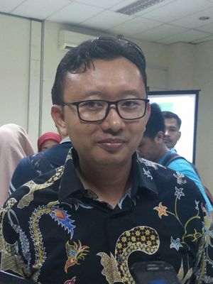 Ketua Bidang Advokasi YLBHI Muhammad Isnur saat ditemui di kantor YLBHI, Menteng, Jakarta Pusat, Selasa (8/1/2019).