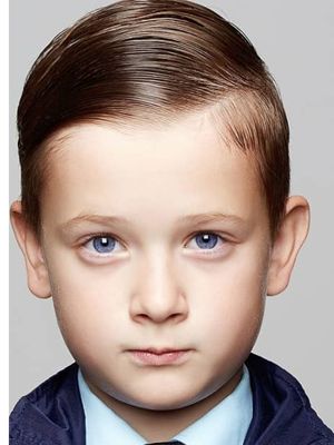 Gaya rambut anak laki-laki di sekolah, kiri ke kanan (Model Shiny comb, quiff dan undercut)