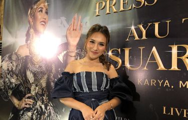 Ayu Ting Ting saat jumpa pers ?Konser 10 Tahun Suara Hati Ayu Ting Ting? di kawasan Cilandak, Jakarta Selatan, Rabu (27/11/2019). 