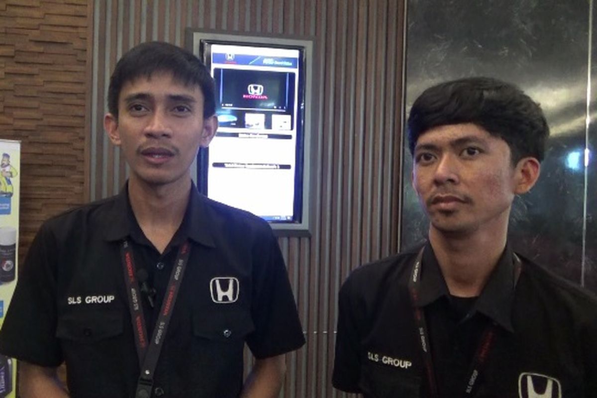 Supervisor Accounting Honda Sanggar Laut, Kamal dan Staf HRD Honda Sanggar Laut, Rey saat dikonfirmasi terkait kasus hilang dan tewasnya Feni Ere, Rabu (12/3/2025).
