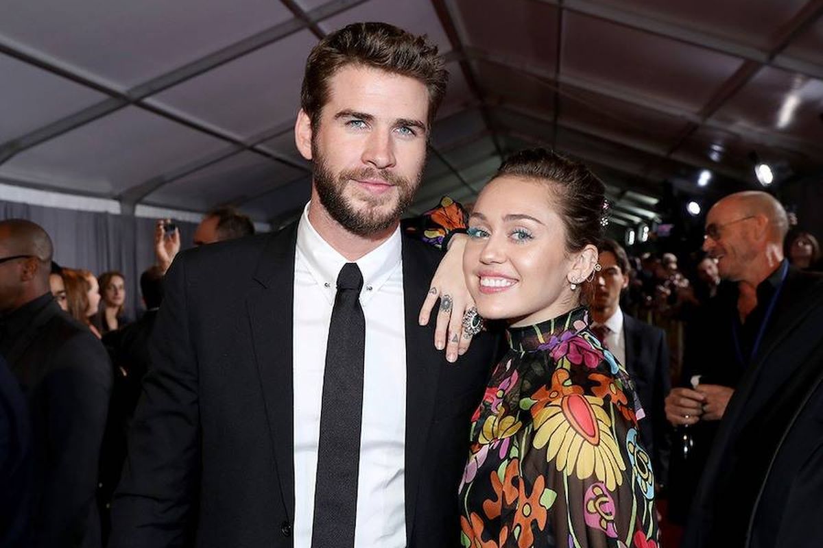 Pasangan Miley Cyrus dan Liam Hemsworth.