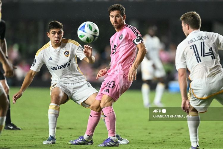 Dwi Gol Lionel Messi Antarkan Inter Miami Menang di Derbi Florida