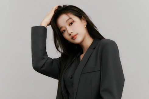 Naeun Eks APRIL Bantah Pacaran dengan Lee Kang In