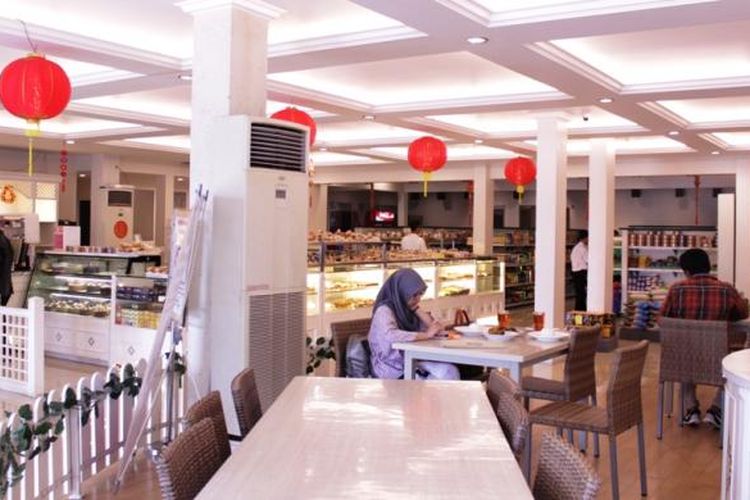 Suasana modern terlihat, meski banyak menu di Bogor Permai ini yang masih sangat tradisional.
