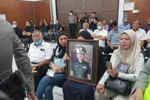 Terdakwa Pembunuh Purnawirawan TNI di Lembang Divonis 20 Tahun Penjara