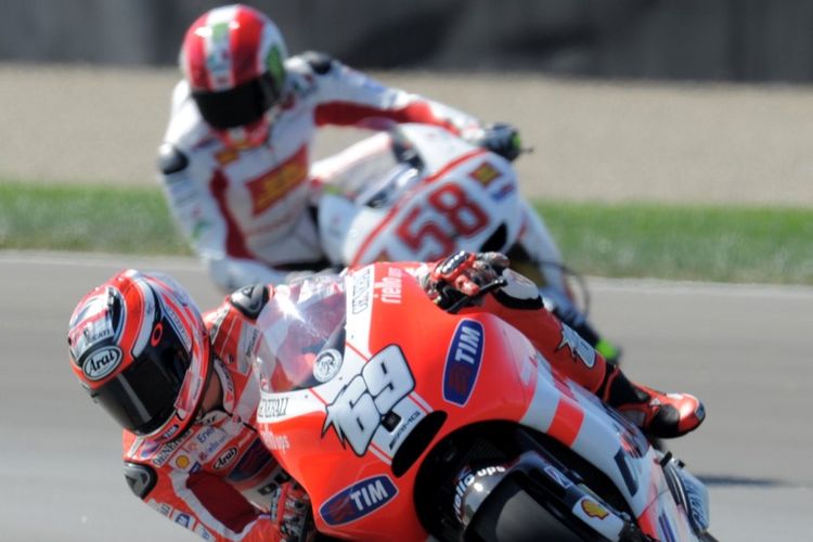 Nomor start pebalap yang tidak bisa digunakan pebalap lain di MotoGP.. AFP PHOTO/Stan HONDA (Photo by STAN HONDA / AFP)