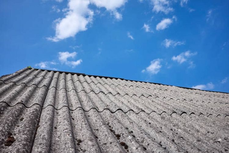 Ilutrasi genteng asbes. 