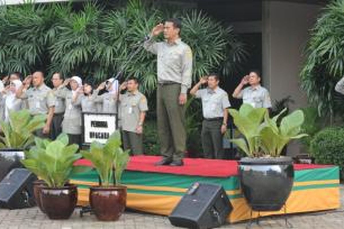 Menteri Pertanian Andi Amran Sulaiman di acara Hari Krida Pertanian, di Jakarta, Senin (22/6/2015). Dalam sambutannya Mentan menekankan pentingnya memperkuat penganekaragaman pangan berdasarkan kearifan lokal di seluruh Indonesia.  