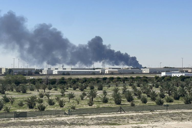 Pesawat Iran Dibombardir Israel, Bandara Teheran Jadi Sasaran