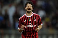 Bojan Hodak Respons Rumor Transfer Alexandre Pato ke Persib