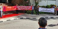 ASN Demo Tuntut Kepala BRIN Dicopot