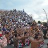 Jumlah Penonton Melonjak Saat Libur Lebaran, Pentas Tari Kecak di Uluwatu Digelar Dua Kali Sehari
