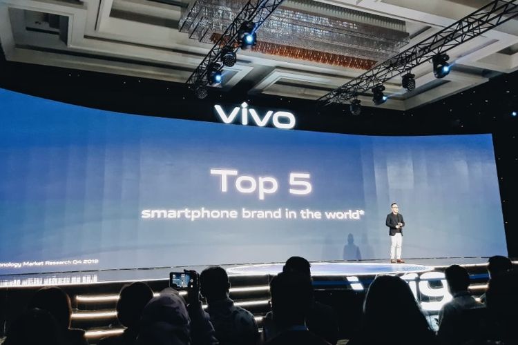 Senior Brand Director Vivo Indonesia, Edy Kusuma dalam acara peluncuran Vivo V19 di Jakarta (10/3/2020)