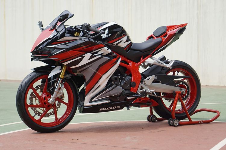 Honda CBR250RR SP versi modifikasi