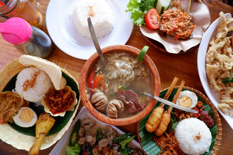 Ilustrasi menu makanan di House of Raminten, Yogyakarta. 