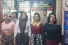 Ketika Sampah Menguasai Separuh Jalan Akses Stasiun Depok Baru