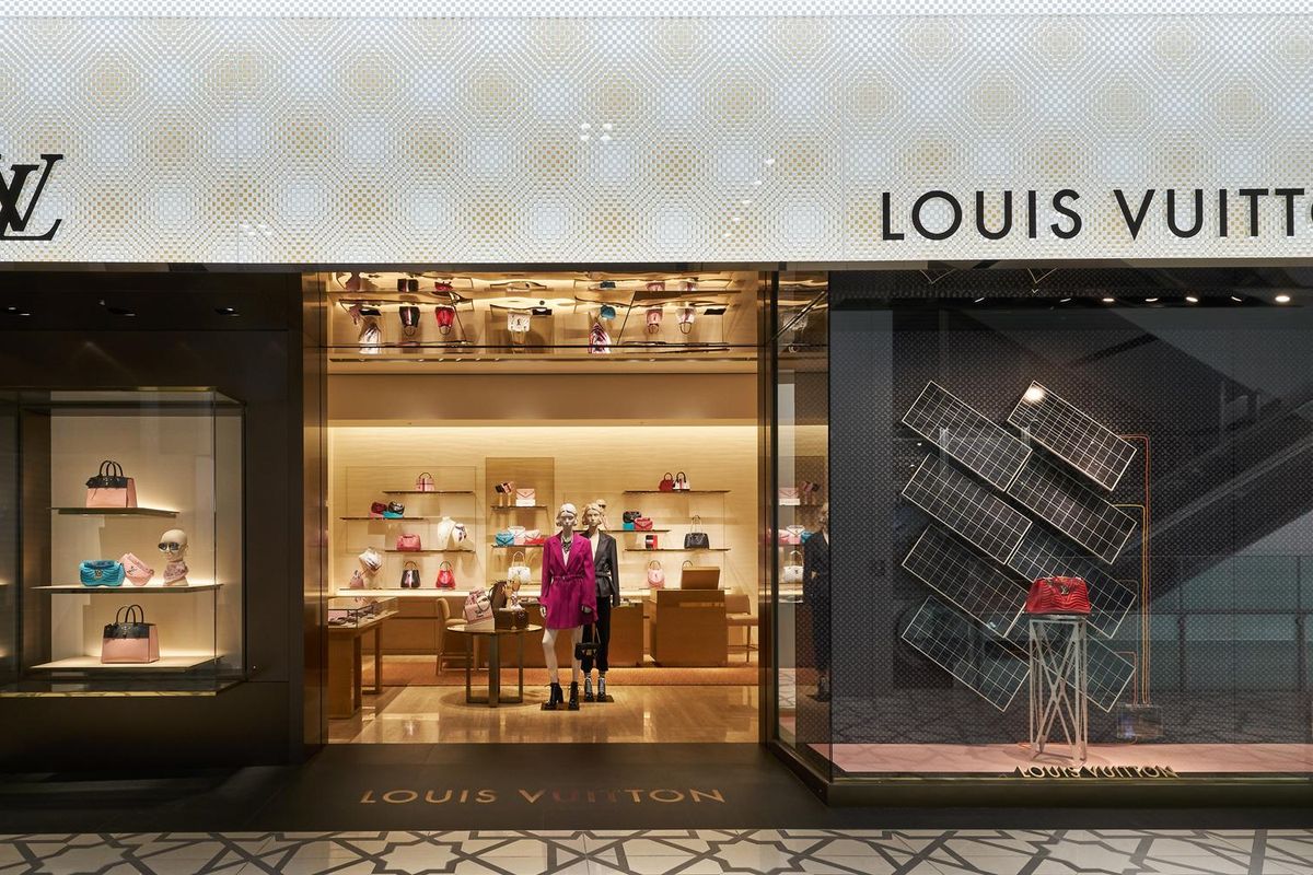 Sindikat Pemalsu Tas Louis Vuitton di China Tertangkap, Produknya Terjual  Sampai Timur Tengah - Lifestyle