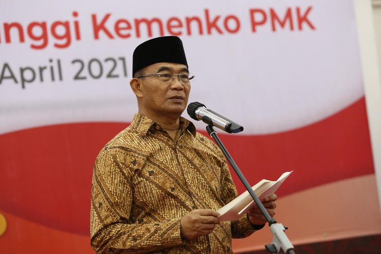 Menko PMK Muhadjir Effendy saat Rapat Koordinasi Nasional Pengawasan Intern Pemerintah Tahun 2021, Kamis (27/5/2021).