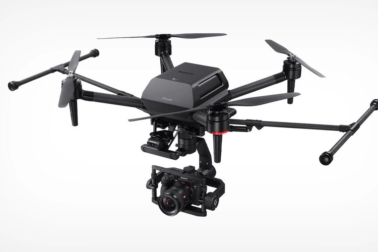 Drone Airpeak S1 dipasangi kamera mirrorless Sony Alpha