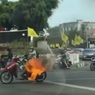 Sepeda Motor Terbakar, Diduga Akibat Simpan Ponsel dalam Bagasi Jok