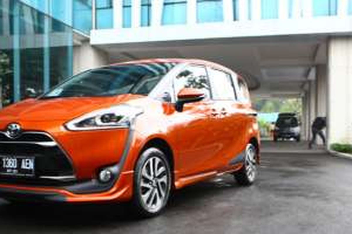 Toyota All New Sienta.