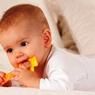 Menyiasati Nyeri Ketika Bayi Tumbuh Gigi 