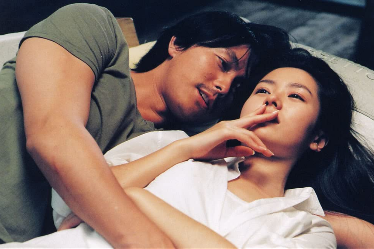 Salah satu adegan di A Moment To Remember yang dibintangi Son Ye Jin