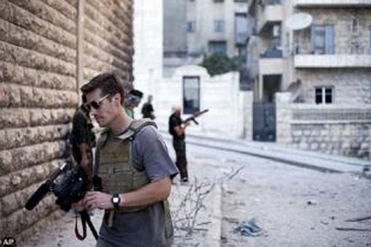 Wartawan AS James Foley saat bertugas ketika masih hidup