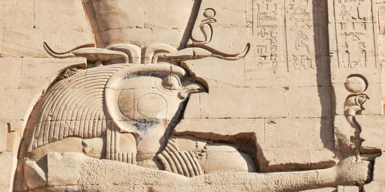 Ilustrasi dewa Horus Mesir kuno.