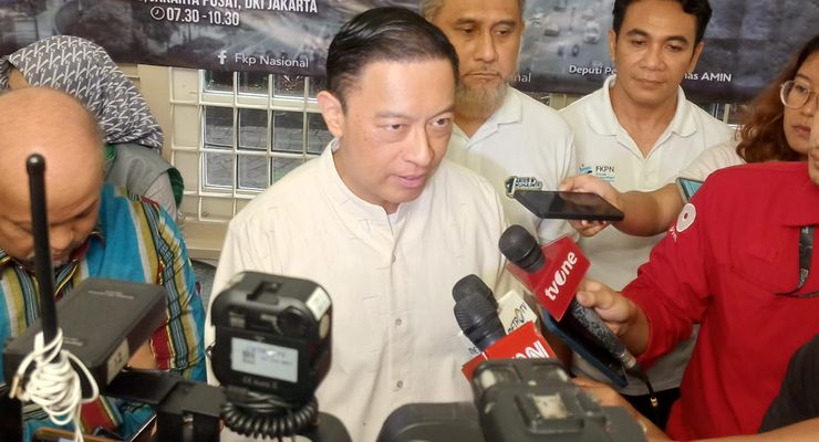 Cerita Tom Lembong Pernah Disopiri Gibran Keliling Solo dan Bicara Peluang Investasi