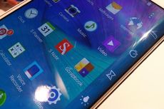 Perkenalkan, Samsung Galaxy Note Edge dengan Layar Melengkung