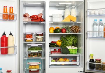 5 Kesalahan Menyimpan Makanan di Kulkas 