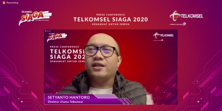 Direktur Utama Telkomsel, Setyanto Hantoro saat memaparkan kesiapan Telkomsel di momen NARU 2021 lewat video conference CloudX, Senin (14/12/2020).