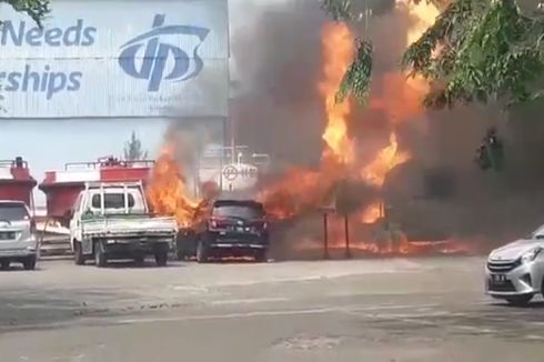 Truk Tangki Elpiji Terbakar di Surabaya, Sopir dan Operator Terluka