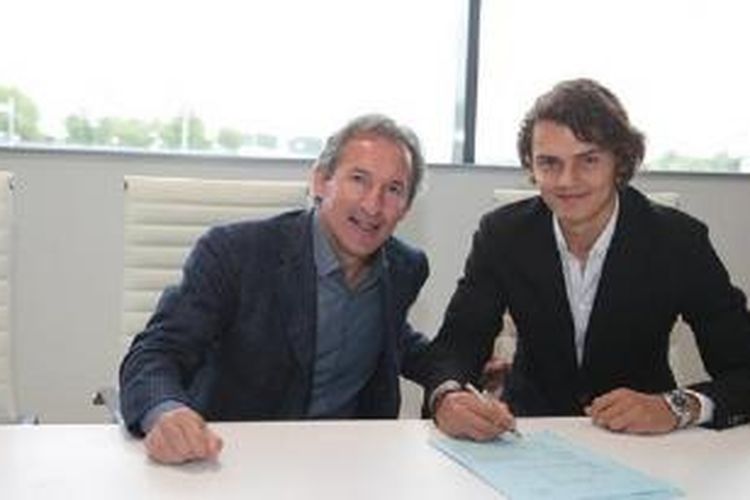 Striker anyar Manchester City, Enes Unal.