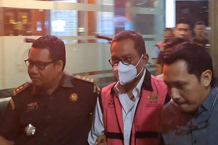 Pengusaha Windu Aji Sutanto (WAS) ditahan Kejaksaan Agung (Kejagung) di Gedung Kejagung, Jakarta Selatan, Selasa (18/7/2023) malam. 