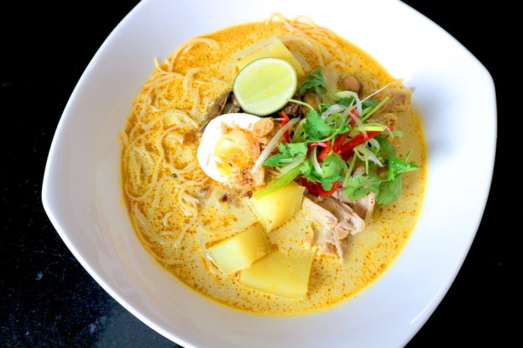 Kari Ayam Bihun Medan. 