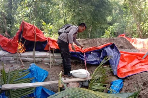 Musnahkan 10 Bak Rendaman Material Emas Saat Sisiri Gunung Botak, Polisi: Jangan Ada Aktivitas Ilegal