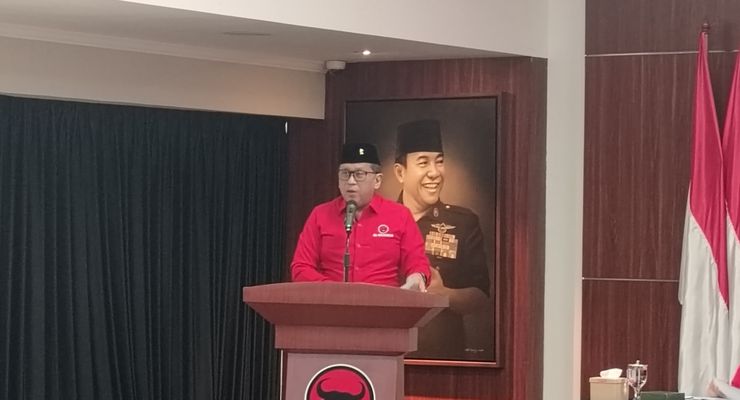 Hasto Minta Kepala Daerah dari PDI-P Ikuti Visi Misi Prabowo-Gibran